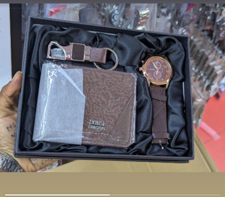 Men's package: a belt, wallet and key holder